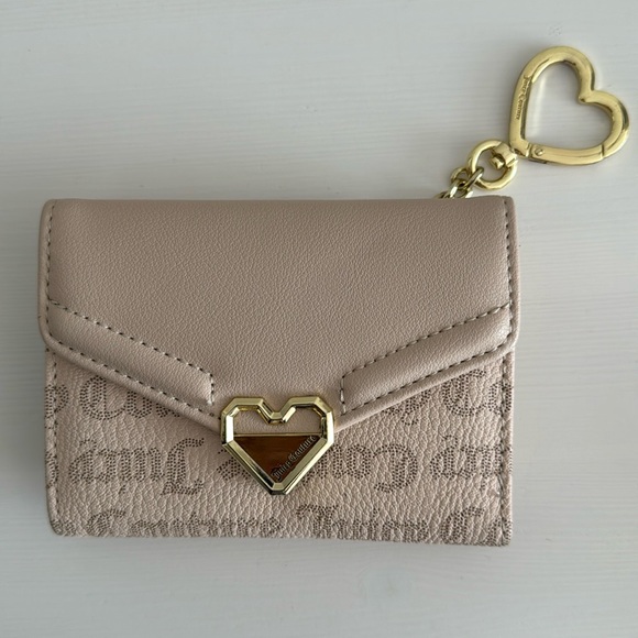 Juicy Couture Wallet - Picture 1 of 5